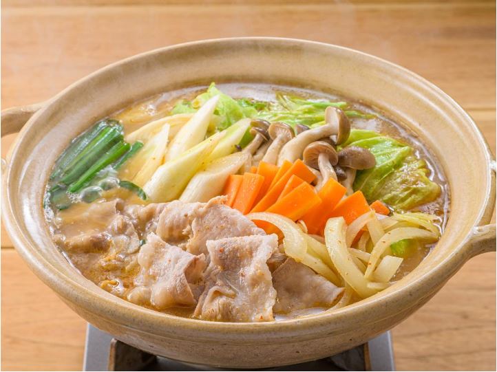 〆はこだわりのラーメン具材で! けやき監修 札幌味噌鍋 〆はこだわりのラーメン具材で! けやき監修 札幌味噌鍋